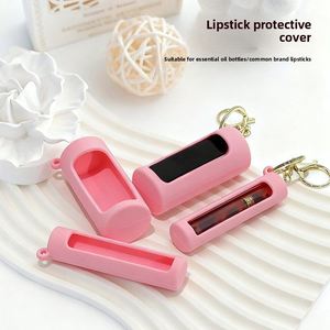 Étui à rouge à lèvres en silicone rose de qualité alimentaire, portable, résistant aux chutes, avec porte-clés, pour baume à lèvres et brillant à lèvres, avec boucle métallique - Product Image 2