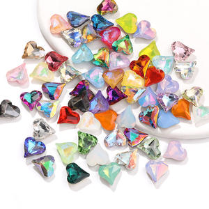 Strass en verre pointus Selina Crystal Shiny Crooked Heart, pierres pour accessoires vestimentaires, coiffes et sacs de soirée, nail art DIY - Product Image 3