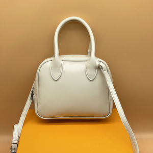 Bolso de mano para mujer, de piel sintética, con cremallera, color liso, para uso diario, exterior, negro, marrón, beige - Product Image 3