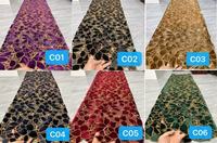 Nouveauté : Tissu en dentelle brodée en velours à motif floral découpé au laser