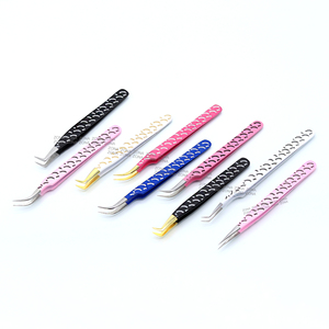 Pinzas profesionales para pestañas de acero inoxidable con puntas doradas, puntas antiestáticas y de precisión para herramientas de belleza de alta calidad - Product Image 1