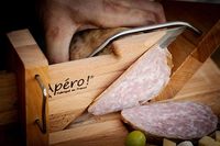 Saucisse en bois personnalisée en usine et trancheuse guillotine Chorizo fabriqués en Chine, beige,