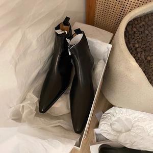 Botines de Piel Auténtica Estilo Francés con Punta en Pico para Mujer, Modelo 2026, Botas Planas a la Moda que Combinan con Todo - Product Image 3