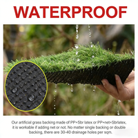 Césped artificial antienvejecimiento de 28 mm para jardines de alto tráfico, césped sintético realista y resistente para paisajismo de áreas públicas de ocio.