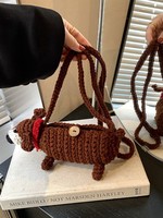 Sac à bandoulière pour téléphone portable en forme de chien saucisse mignon, tricoté à la main, tissé, design dessin animé - Cadeau du Nouvel An pour enfants