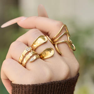 Anillo Abierto de Acero Inoxidable Chapado en Oro de 18K con Microincrustaciones de Zirconia, Diseño Geométrico, Anillo de Eternidad Moderno para Boda - Product Image 6