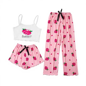 Pijamas personalizadas con nombres para regalos familiares de Navidad y ocasiones especiales. - Product Image 5