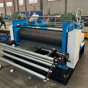 Machine de formage et d'embossage de plaques métalliques, machine de fabrication de carreaux <span class=keywords><strong>en</strong></span> métal pour l'embossage écologique, machine hydraulique pour carreaux - Product Image 1