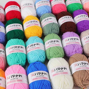 En gros 25g/<span class=keywords><strong>pelote</strong></span> couleurs doux peigné fil à tricoter pour bébé fil <span class=keywords><strong>de</strong></span> coton <span class=keywords><strong>de</strong></span> lait épais pour Crochet bricolage fil à tricoter à la main - Product Image 4