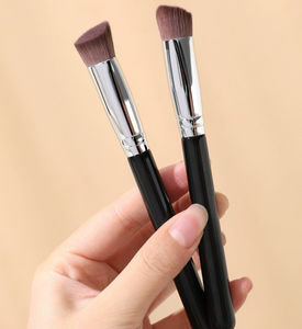 Brocha Plana para Base de Maquillaje de Marca Privada, 1 Unidad, Pelo Sintético, Brocha Angulada para Rubor, para Aplicar Crema BB Líquida sin Dejar Rastro - Product Image 1