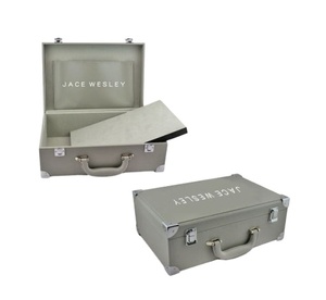 Tùy chỉnh các tông vuông vali hộp quà tặng bất kỳ kích thước và thiết kế chào đón cho đồ chơi và quà tặng giấy với thông số kỹ thuật lá - Product Image 3