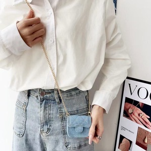 AP129 2025 nuevo <span class=keywords><strong>Mini</strong></span> vaquero coche Cable auricular bolsa Moda Para <span class=keywords><strong>Airpods</strong></span> 1/2/<span class=keywords><strong>pro</strong></span>/Pro2 nuevo colgante coche espejo trasero Decoración - Product Image 4