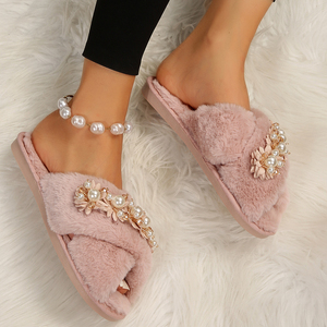 Dropshipping Logo personalizzato squisito elegante inverno <span class=keywords><strong>ciabatte</strong></span> in pelliccia fiori di perle pantofole per la <span class=keywords><strong>casa</strong></span> delle donne - Product Image 2