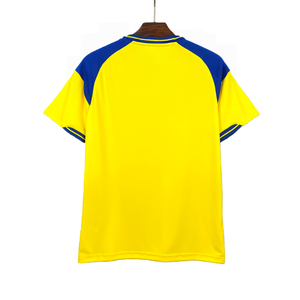 专业足球球衣批发定制设计 男士透气速干运动服 适合联赛和休闲穿着 - Product Image 2