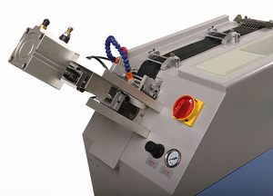 PFL-190 <span class=keywords><strong>Macchina</strong></span> Automatica per Taglio Nastro Ultrasonico di Alta Qualità, Facile da Usare, Personalizzabile per Produzione su Larga Scala - Product Image 5