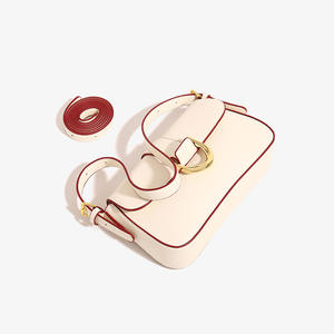 Sac d'épaule tendance pour femme, collection été 2025, avec fermeture éclair et design texturé, idéal pour l'automne - Product Image 5