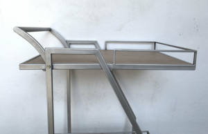 Gran oferta, carro de barra de madera y metal de <span class=keywords><strong>2</strong></span> niveles con ruedas giratorias, estante de almacenamiento de diseño moderno para aperitivos y fiestas para hoteles - Product Image 4