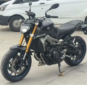 Motocicleta Yamaha <span class=keywords><strong>MT09</strong></span> Naked: Potencia de Triple Núcleo de 890 cc, Freno de Disco Hidráulico Doble, IMU de 6 Ejes, Tablero TFT de Alta Definición - Product Image 4