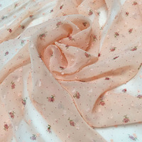 Tissu en mousseline de soie floral exquis tissu en mousseline de soie imprimé avec tissu teint en fil de fleurs tissu de robe de printemps et d'été