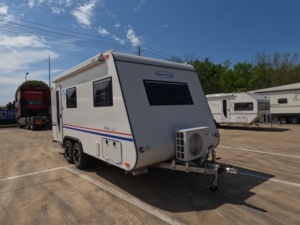 Remolque de Viaje Moderno y Ligero Certificado en EE. UU., Impermeable, Antioxidante, Todoterreno, Listo <span class=keywords><strong>para</strong></span> Usar con SUV, <span class=keywords><strong>para</strong></span> <span class=keywords><strong>Viajes</strong></span> por Carretera - Product Image 1