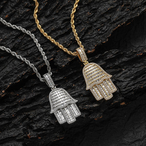 จี้รูปมือฟาติมาแบบใหม่ สร้อยคอฮิปฮอปทองแดงประดับเพชรซิร์คอน - Product Image 1