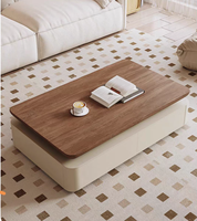 Table basse de style vintage en noyer avec plateau en travertin, idéale pour les petits appartements, design simple et moderne.