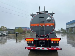 Semi-remorque de transport à trois essieux, 45 m³, résistante à la corrosion, avec un réservoir en acier au carbone pour le transport de liquides chimiques - Product Image 5