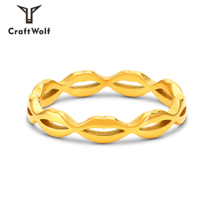 Trang Sức Quyến Rũ Phong Cách Sói Thủ Công Phụ Kiện Ngón Tay Hình Môi Rỗng Nhẫn Mạ Vàng 18K - Product Image 2