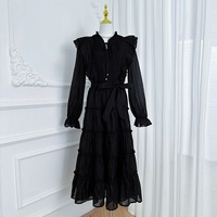 Robe décontractée grande taille personnalisée robe plissée française à bord de champignon robe à cintrer la taille robe rétro artistique à manches pétales pour femmes