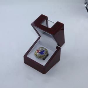 Bague commémorative en alliage pour les fans du championnat de baseball des jeunes de Montréal 1994 - Product Image 5