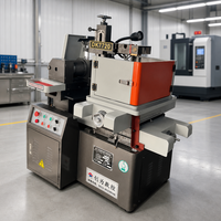 Fil d'électrode DK7720 Série DK77 Machine à fil EDM CNC pour la découpe de métaux