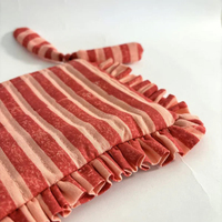 OEM Maßgefertigte Rot Gestreifte Rüschen-Organizer-Tasche Vintage Fransen Make-up-Beutel Niedliche Baumwoll-Handgelenktasche Kosmetiktasche für Frauen