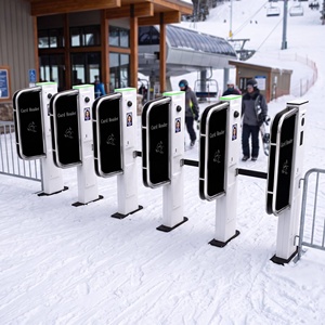 Torniquete para Esquí Resistente a la Intemperie, Puerta de Nieve de Acero Inoxidable con Reconocimiento Facial IP54 para Control de Acceso a Parques de Nieve - Product Image 3