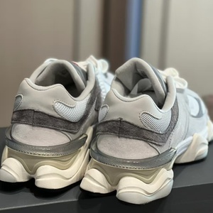 Chaussures de sport de haute qualité pour hommes et femmes, chaussures de tennis pour femmes et hommes, baskets tendance, chaussures de course et de marche en plein air - Product Image 3