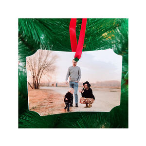 Ornamenti Personalizzati in Alluminio per Sublimazione Benelux Berlino 2026 con Nastri Rossi - Product Image 1