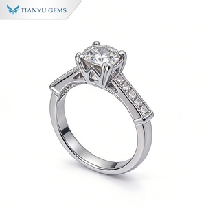 Anillo de Compromiso Tianyu Gems Personalizado con Diamante de Laboratorio DEF Redondo de 10K, Corte Pavé, Oro Blanco, Anillo de Boda Clásico Personalizado - Product Image 3