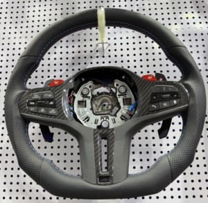 YLD 红色纳帕麂皮 Alcantara F20 F30 F32 F36 F80 F82 M3 M4 <span class=keywords><strong>M</strong></span> Sport 皮革运动内饰方向盘 适用于宝马 - Product Image 5