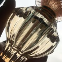 Flacons compte-gouttes d'huile essentielle de 12 ml, fond épais en verre, bouchons en cristal rose en forme de fleur, flacons de sérum uniques FUYI FYDB027, usage cosmétique