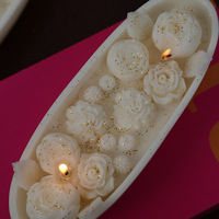 Bougies aromatiques parfumées à la cire de soja, fleur blanche classique de luxe, poudre brillante faite à la main pour la décoration intérieure Bars des fêtes de Noël