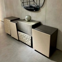 Console de luxe italienne, meuble design moderne, buffet en bois, acier inoxydable pour salon et salle à manger