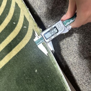 Hot Sale High Quality 9-10mm Fireproof Soft Prayer Mat Rug Custom <strong>Design</strong> Muslim <strong>Masjid</strong> Mosque New <strong>Design</strong> Prayer Carpet Wholesale - Product Image 3