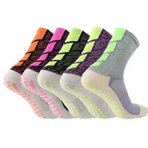 Factory price Manufacturer Supplier New Sports Anti Slip Soccer Socks Cotton Football Grip socks Men Socks