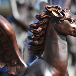 Statua di Cavallo in Bronzo Vincentaa, Scultura di Pegaso con Grandi <span class=keywords><strong>Ali</strong></span> di Piume per Giardino e Paesaggio Esterno - Product Image 6