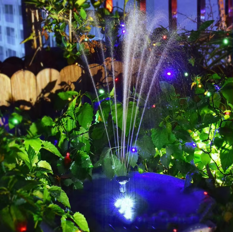 Fuente solar RGB de colores