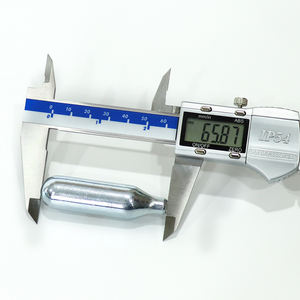 Cartouches d'eau Seltzer CO2 haute pression 8 grammes chargeurs <span class=keywords><strong>de</strong></span> CO2 Soda en acier pour <span class=keywords><strong>bouteille</strong></span> d'eau Soda Portable modèle 16g 12g <span class=keywords><strong>gaz</strong></span> - Product Image 3