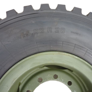 Neumático de Camión 1400R20 Radial de Acero Reforzado para Trabajo Pesado - Product Image 1
