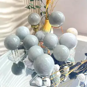 Горячая распродажа, натуральный хрустальный шар в форме серебряного кристалла, лечебные камни, серебряная слюдяная клубничная сфера для медитации