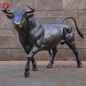 Sculpture animalière en métal grandeur nature décorative pour parc extérieur <span class=keywords><strong>Taureau</strong></span> Statue en bronze - Product Image 3