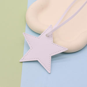 Porte-clés en forme d'étoile à cinq branches en cuir PU, pendentif coloré et mignon, breloques étoiles pour la décoration <span class=keywords><strong>de</strong></span> sacs, vente en gros - Product Image 4