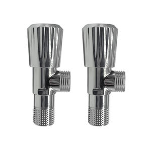 Vanne d'angle en laiton pour accessoires de salle de bain - Product Image 1